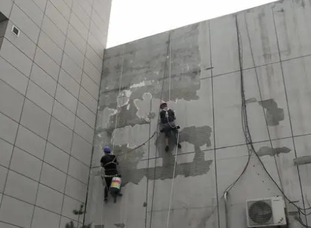 兰州市楼顶漏水维修公司分享下兰州市外墙防水的注意事项